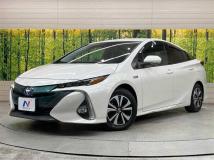 2017 Toyota Prius PHV