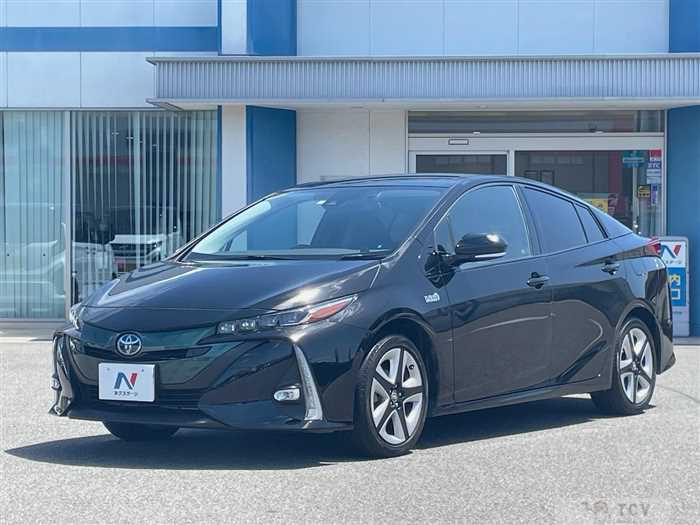 2017 Toyota Prius PHV