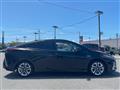 2017 Toyota Prius PHV