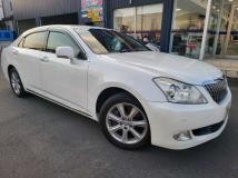 2010 Toyota Crown Majesta