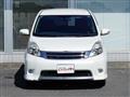 2013 Toyota Isis