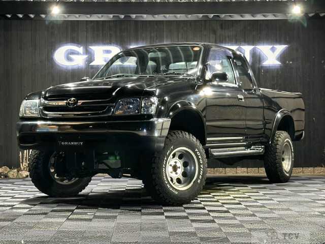 2002 Toyota Hilux