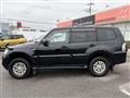 2012 Mitsubishi Pajero