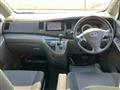 2011 Toyota Isis