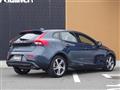 2017 Volvo V40