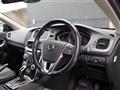 2017 Volvo V40