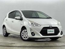 2016 Toyota AQUA
