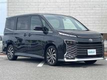 2022 Toyota Voxy