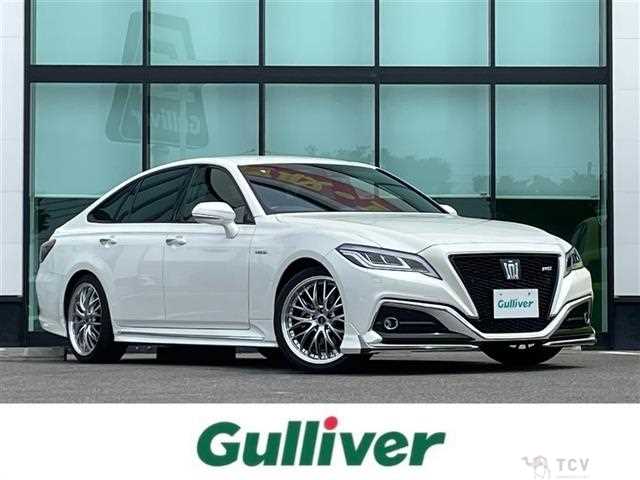 2018 Toyota Crown Hybrid
