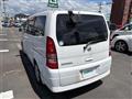 2003 Nissan Serena