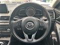 2016 Mazda Axela