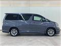 2010 Toyota Vellfire