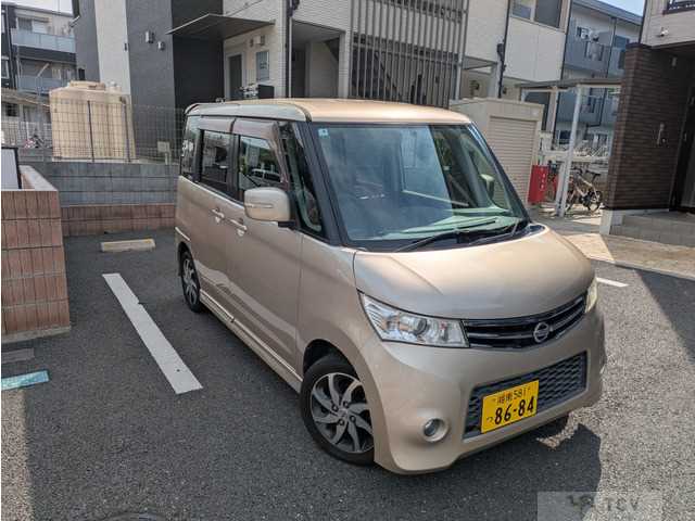 2009 Nissan ROOX