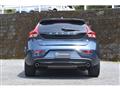 2017 Volvo V40