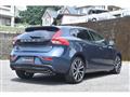 2017 Volvo V40