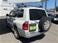 2003 Mitsubishi Pajero