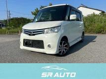 2011 Nissan ROOX