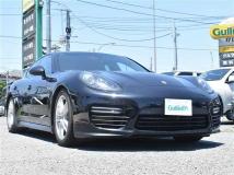 2015 Porsche Panamera