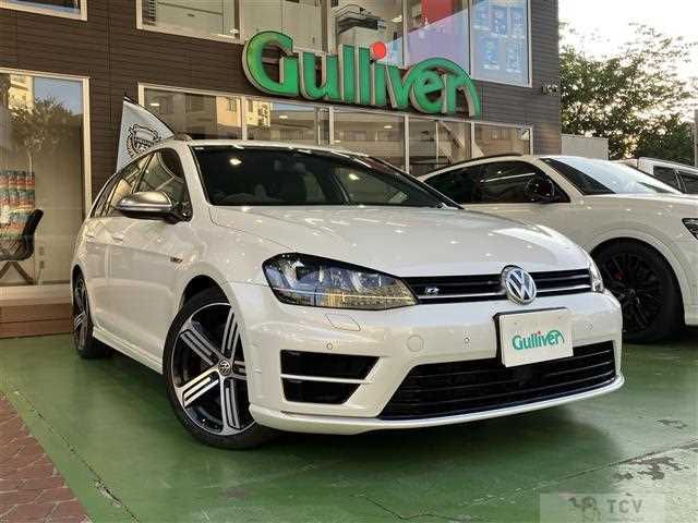 2016 Volkswagen Golf R Variant
