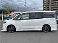 2017 Toyota Voxy