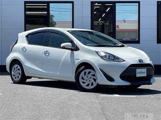 2017 Toyota AQUA