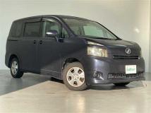 2007 Toyota Voxy