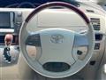 2011 Toyota Estima