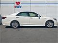 2013 Toyota Crown Hybrid
