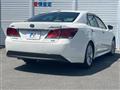 2013 Toyota Crown Hybrid