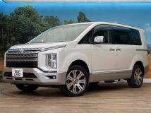 2019 Mitsubishi Delica D5