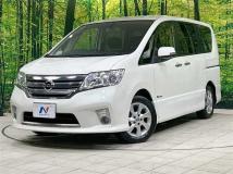 2012 Nissan Serena