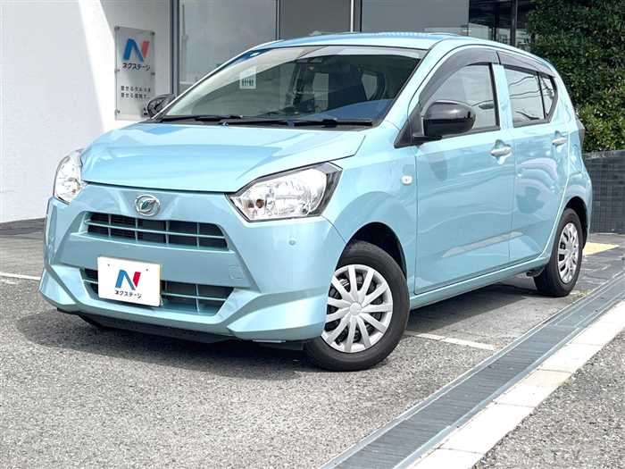 2019 Daihatsu Mira Es