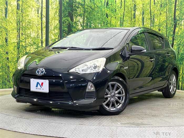 2013 Toyota AQUA