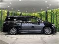 2014 Nissan Elgrand