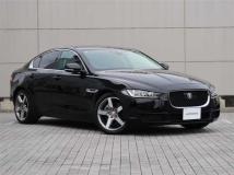 2018 Jaguar XE