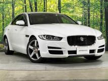 2018 Jaguar XE