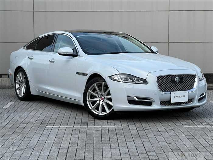 2018 Jaguar XJ Series