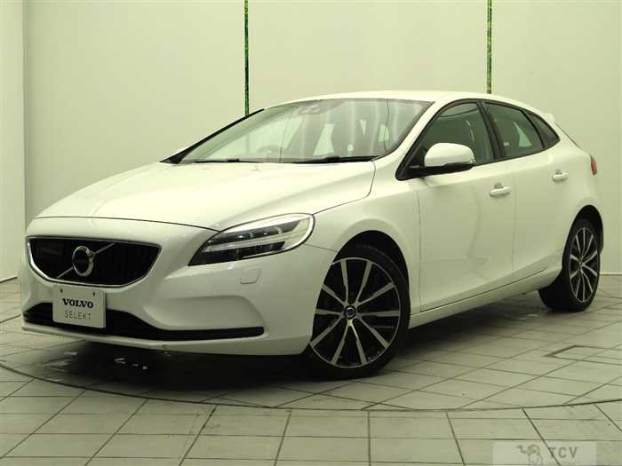 2018 Volvo V40