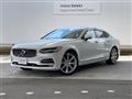 2017 Volvo S90