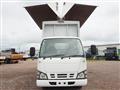 2005 Nissan Atlas