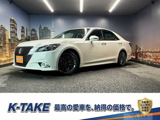 2014 Toyota Crown Athlete Series