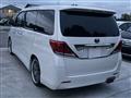 2011 Toyota Alphard G