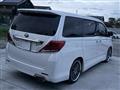 2011 Toyota Alphard G