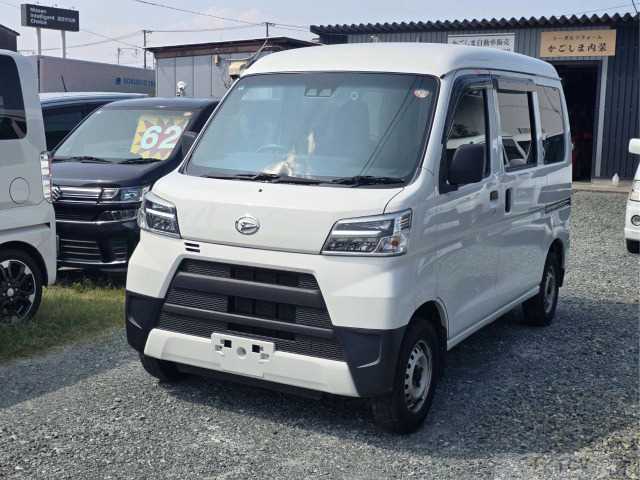 2020 Daihatsu Hijet Cargo