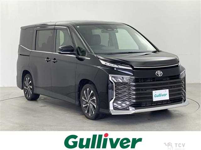 2022 Toyota Voxy