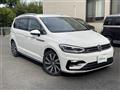 2017 Volkswagen Golf Touran