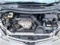 2004 Toyota Estima L