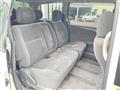 2004 Toyota Estima L