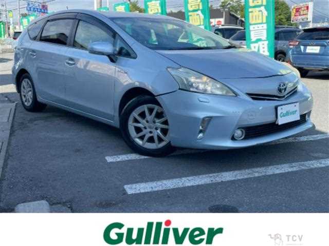 2012 Toyota PRIUS α
