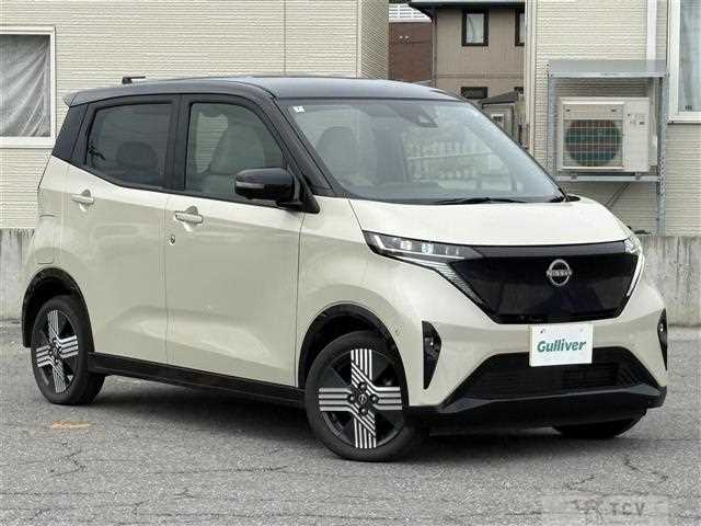 2022 Nissan Nissan Others